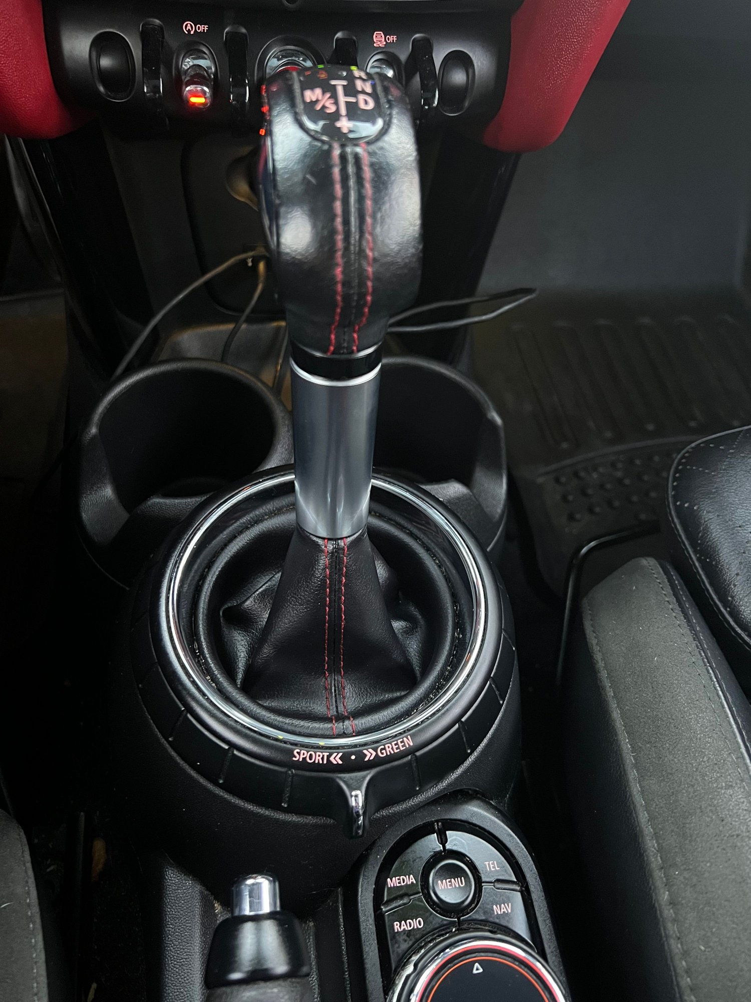 2014 Mini F56: Mini Hatch/Hardtop - 2014 MCS with JCW tune - Used - VIN WMWXM7C5XET731489 - 94,100 Miles - 4 cyl - 2WD - Automatic - Hatchback - Gray - Milwaukee, WI 53202, United States