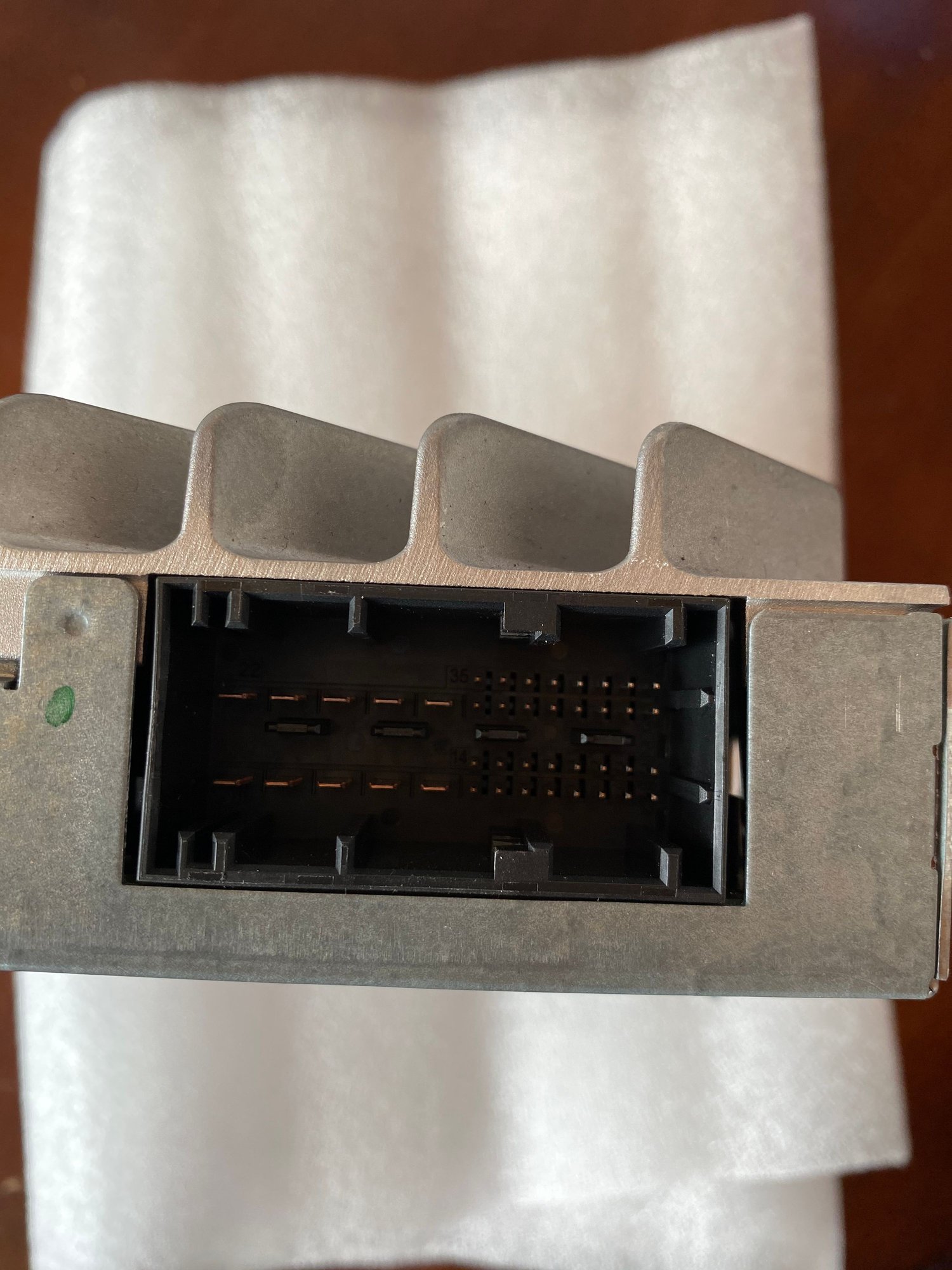 Audio Video/Electronics - OEM Harmon Kardon Amp - Used - 2013 to 2020 Mini All Models - Apo, NY 09012, United States