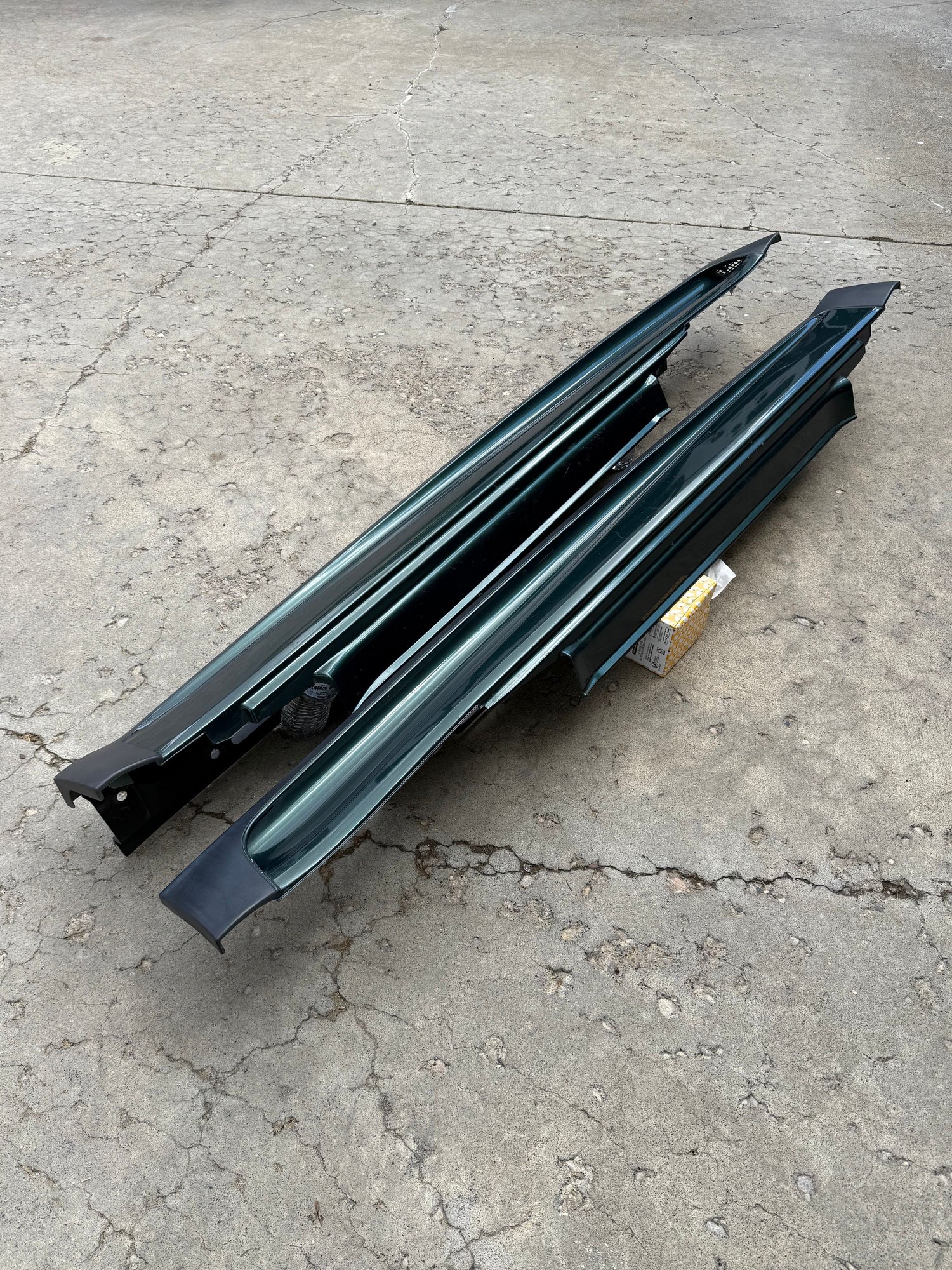 Exterior Body Parts - Mini Cooper JCW Aero Skirts BRG - Used - 2002 to 2008 Mini Cooper - Idaho Falls, ID 83402, United States
