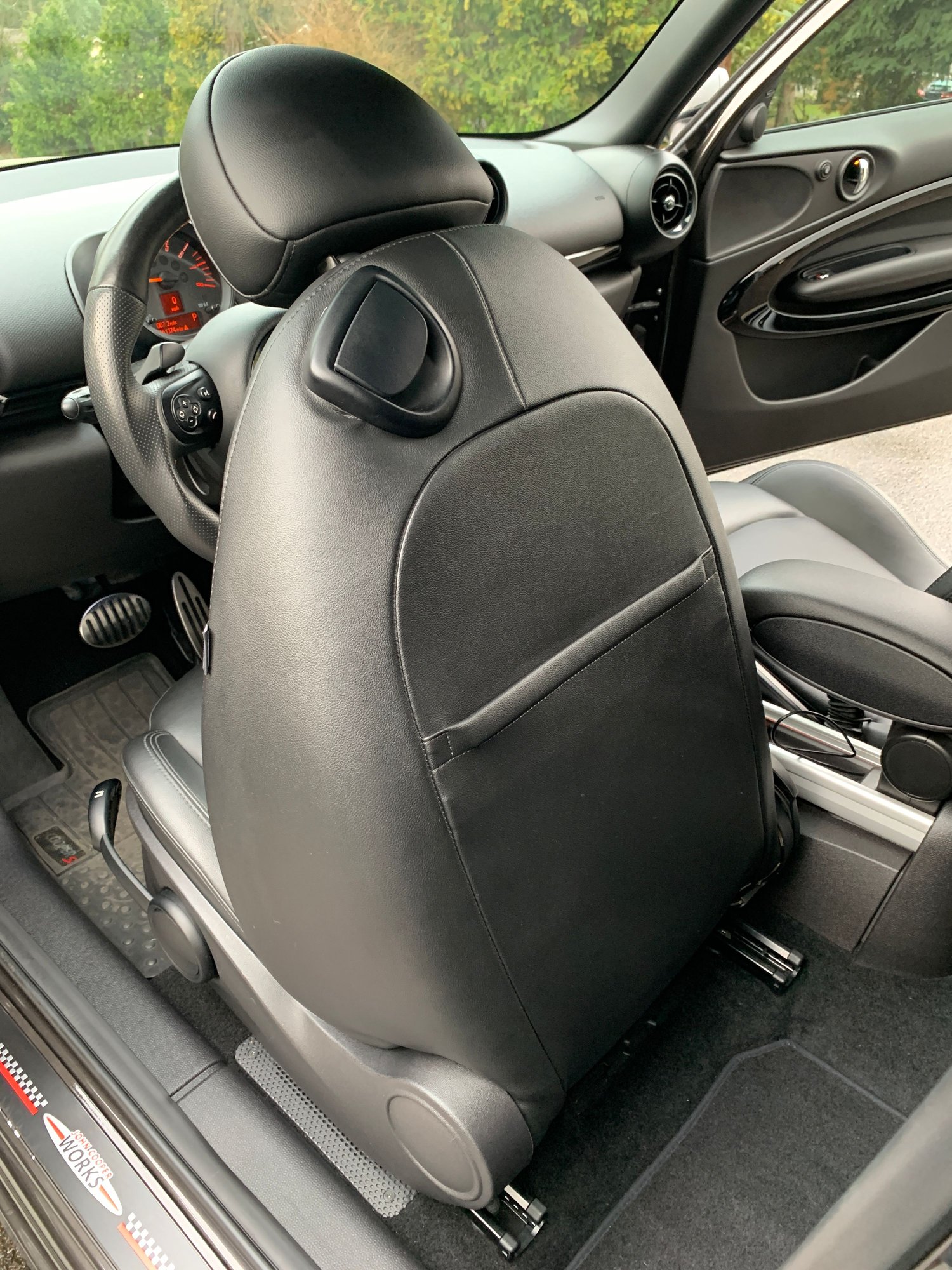 2015 Mini Cooper Paceman - 2015 mini paceman. " JCW package " large custom build - Used - VIN WMWSS5C56FWS99858 - 61,000 Miles - 4 cyl - 2WD - Automatic - Coupe - Brown - Portland, OR 97219, United States
