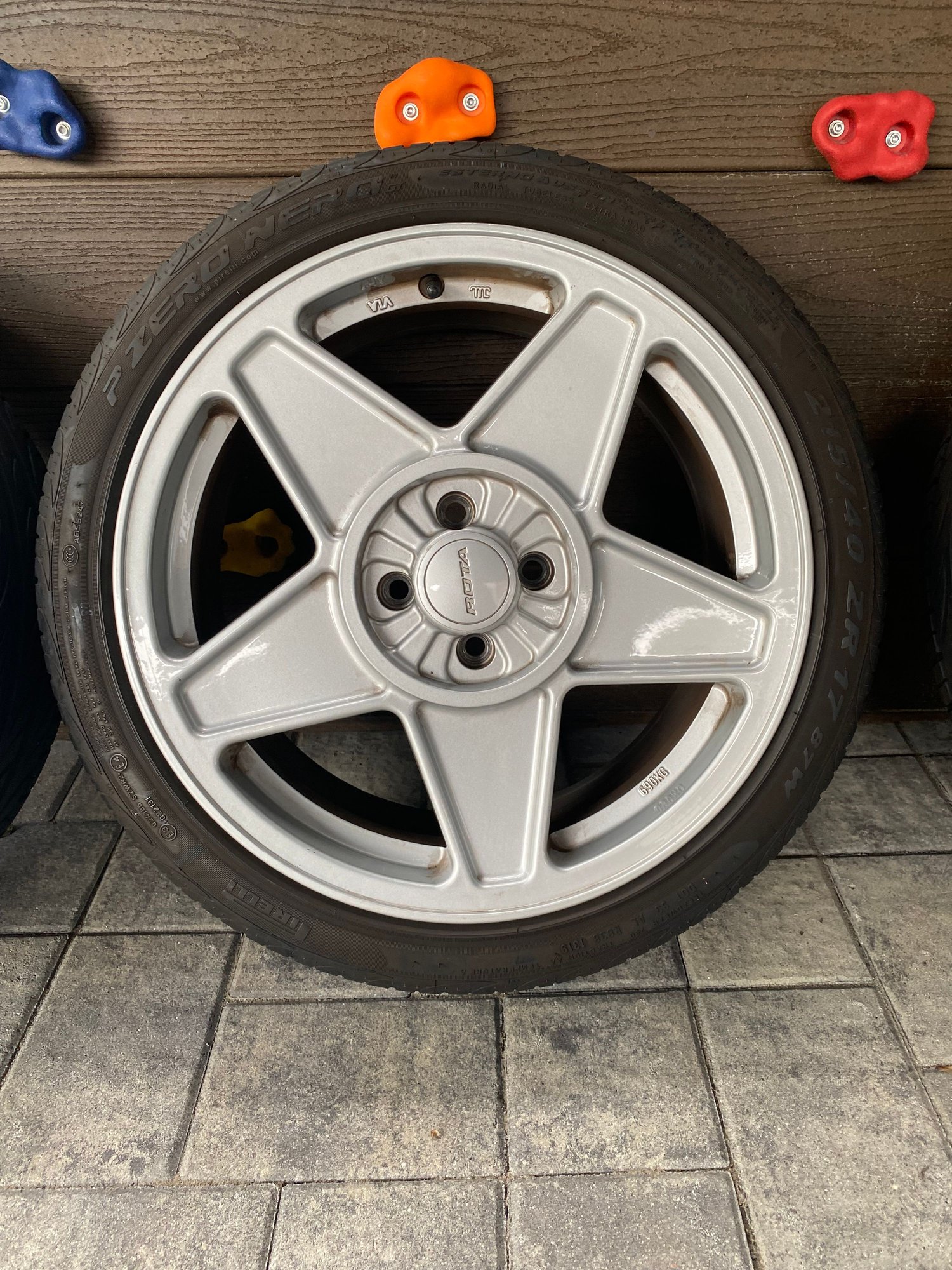 Wheels and Tires/Axles - Rota Brescia wheels w/pirelli tires - Used - 2006 to 2013 Mini All Models - Pelham, NY 10803, United States