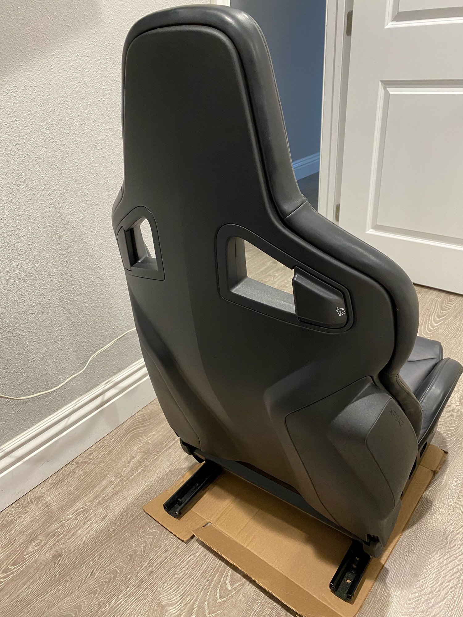 Interior/Upholstery - Recaro JCW OEM R56 Leather Seats - Excellent Condition - Used - 2008 to 2013 Mini All Models - Brea, CA 92821, United States