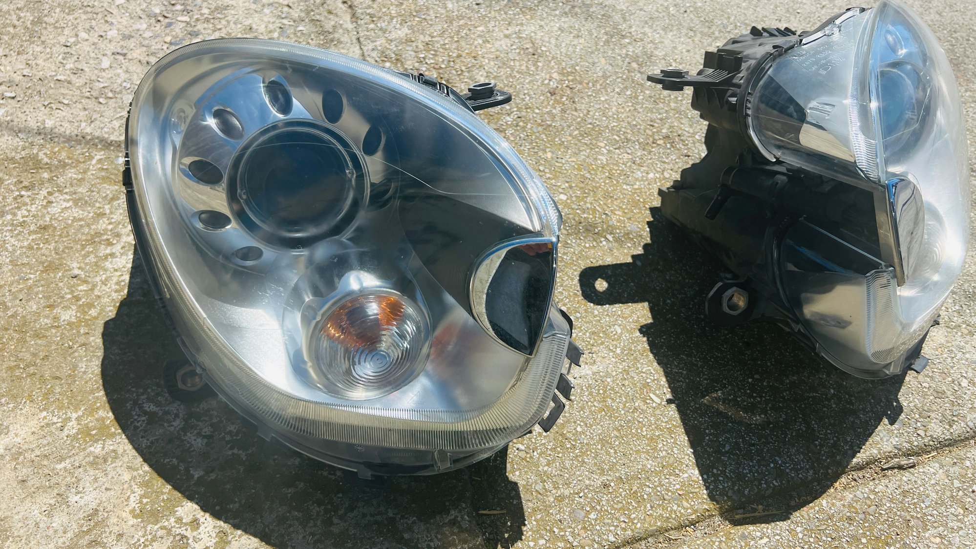 Lights - Countryman R60 HID lights in great condition - Used - 2011 to 2016 Mini R60: Countryman - Pacifica, CA 94044, United States