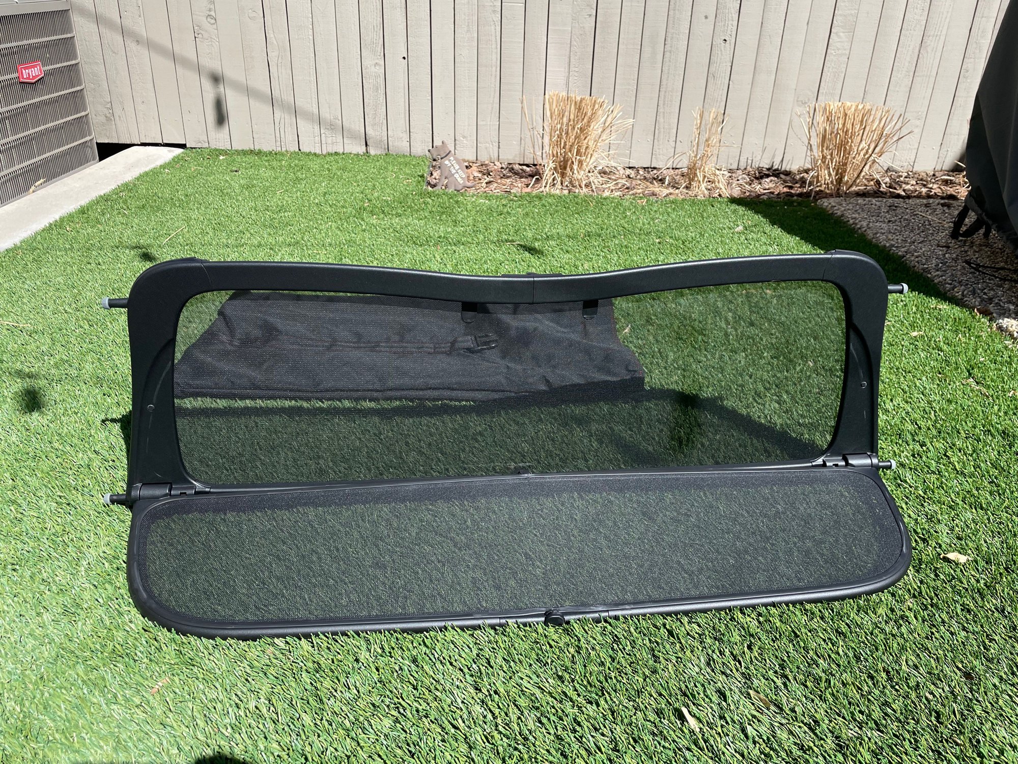Miscellaneous - Mini Cooper Convertible F57 Wind Deflector - Used - 2016 to 2022 Mini Convertible - Denver, CO 80205, United States