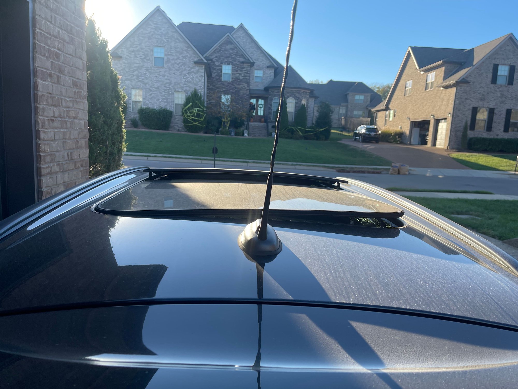 Rear Sunroof stuck on one side North American Motoring