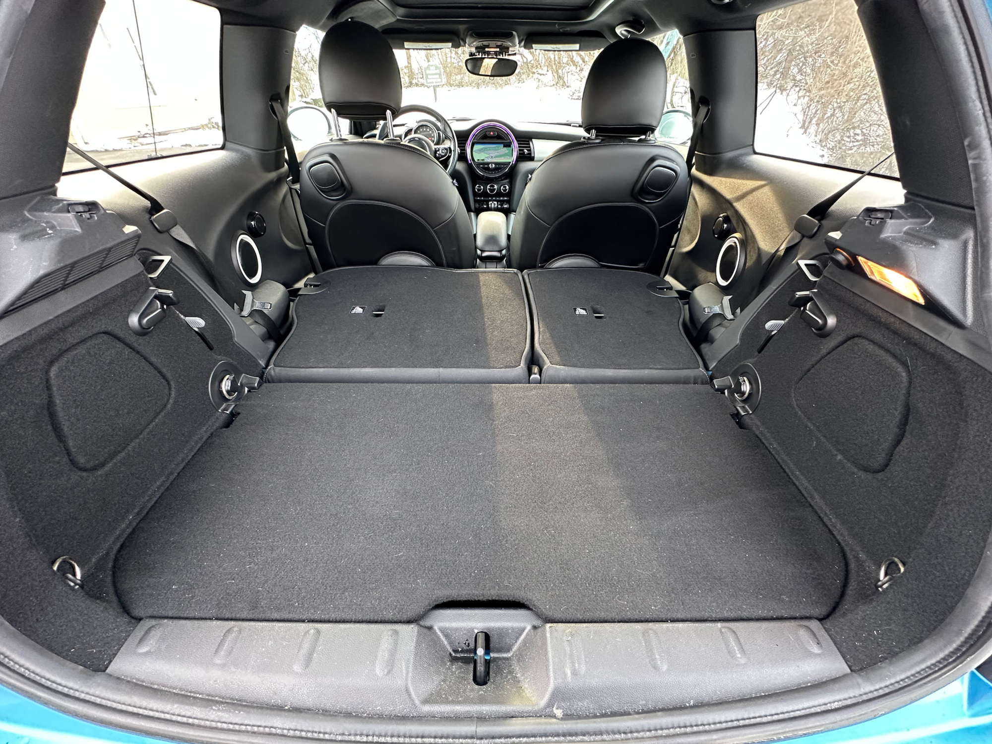 2015 Mini F56: Mini Hatch/Hardtop - 2015 MINI Cooper S – Fully loaded, Excellent condition - Used - VIN WMWXP7C56F2A60999 - 148,962 Miles - 4 cyl - 2WD - Manual - Hatchback - Blue - Dayton, OH 45431, United States