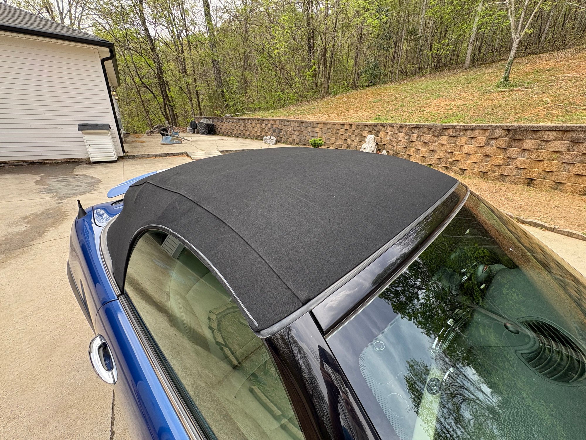 2013 Mini R59: Roadster - 2013 Mini Cooper S R59 Roadster - Used - VIN WMWSY3C52DT565992 - 107,000 Miles - 4 cyl - 2WD - Manual - Coupe - Blue - Chattanooga, TN 37374, United States