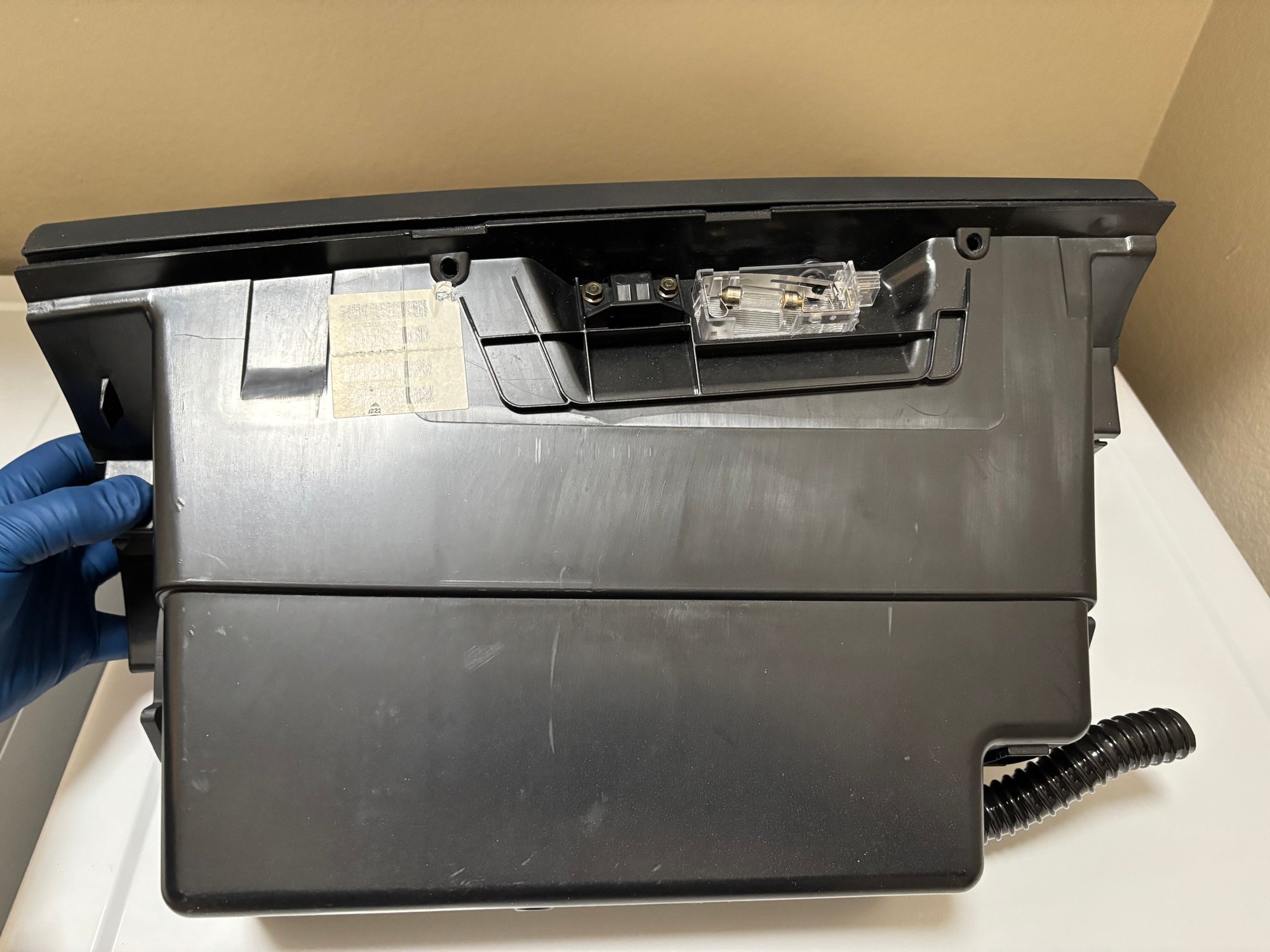 Interior/Upholstery - GENUINE MINI Cooper Glove Box Assembly - Used - 2002 to 2008  All Models - Cedar Park, TX 78641, United States