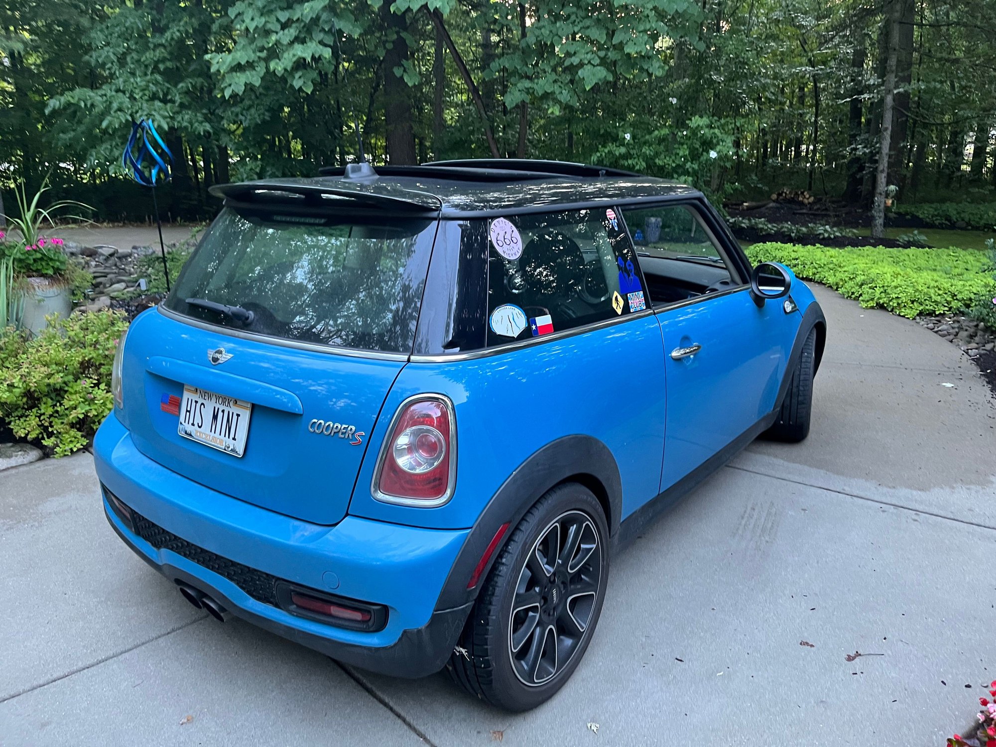 2013 Mini R56: "Mk II" Mini Hatch/Hardtop range - 2013 R56 S Bayswater - Used - VIN Wmwsv3c5xdt395762 - 125,000 Miles - 4 cyl - 2WD - Automatic - Hatchback - Blue - Clarence, NY 14031, United States