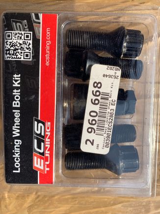 Locking wheel bolts. 