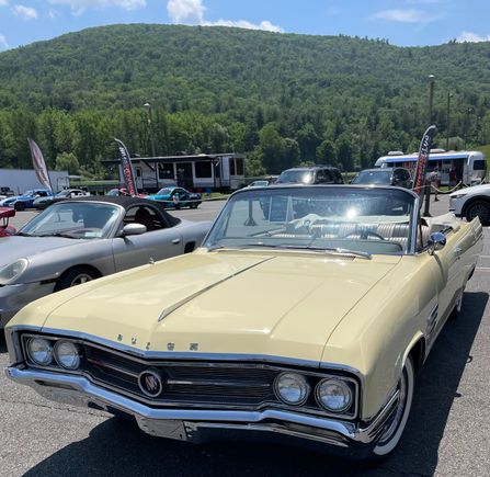 1965 Buick Wildcat, not my first choice for a track car