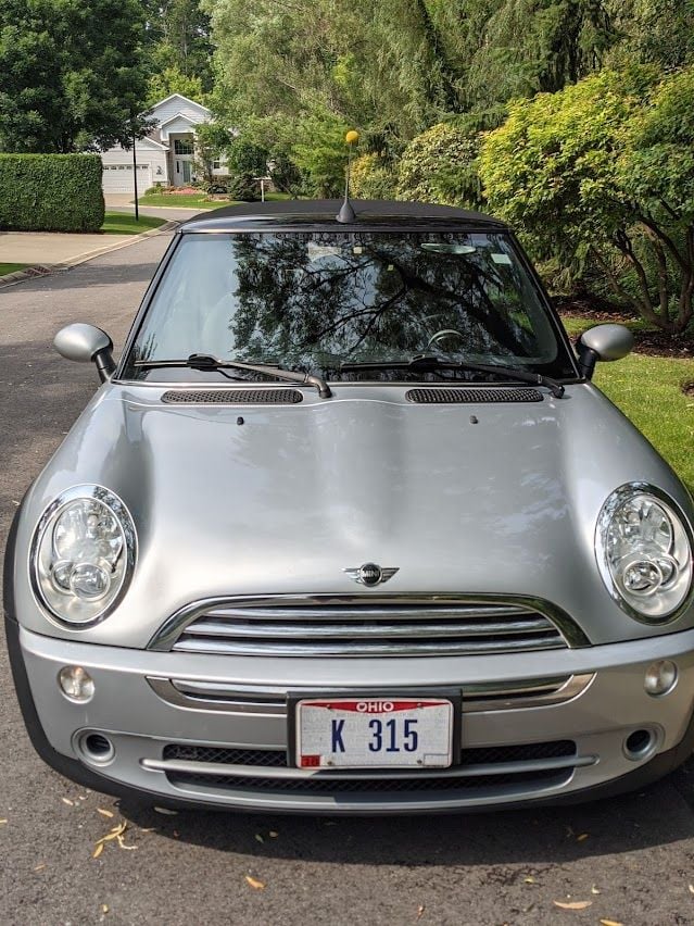 2008 Mini Cooper - 2008 Mini Convertible: new engine and much more - Used - VIN wmwrf33578tf68044 - 99,274 Miles - 4 cyl - 2WD - Manual - Convertible - Silver - Cleveland, OH 44022, United States