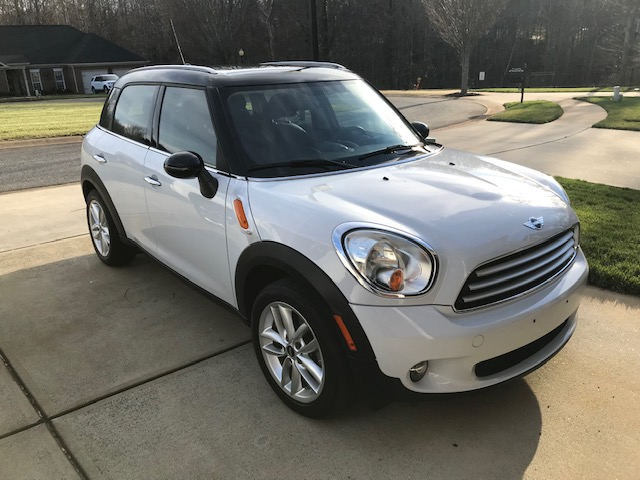 2014 Mini Cooper Countryman - 2014 Mini Cooper Countryman "S" model, low milage - garaged - Used - VIN WMWZB3C58EWR38484 - 54,000 Miles - 4 cyl - AWD - Automatic - Hatchback - White - Gastonia, NC 28056, United States