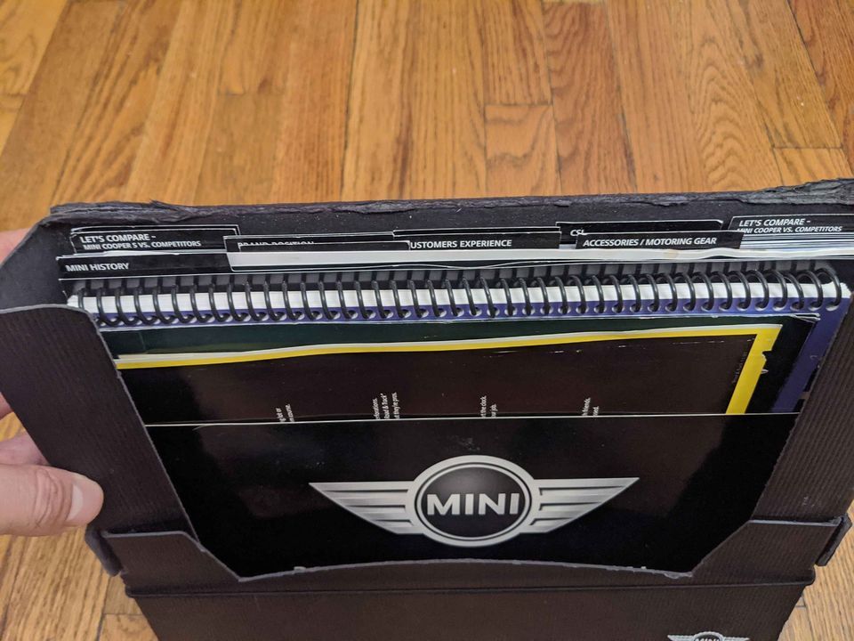 Miscellaneous - Mini Cooper Factory/ Dealership Manuals, Press Kits, Literature & Displays Collection - Used - 0  All Models - Denver, CO 80211, United States