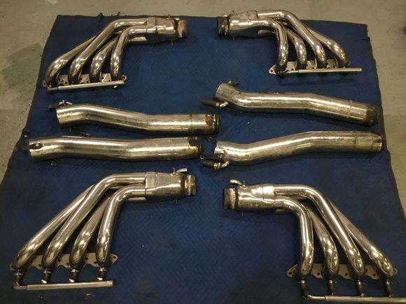 Stellings model black with long dry tails , I believe the tailpipes don’t need need any repair, but headers will need some repair. I have not pressure tested any of these recently. Headers have been repaired in the past. $1400 for all plus ride .