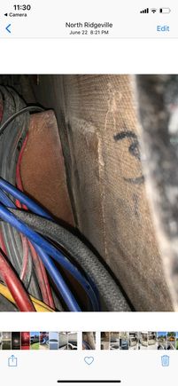 This is the factory wiring by helm that sits on top of the little bull head that ties into the side that on every cig breaks loose. I have been in about 20 cigs every one has the wiring like this after 20 years of abuse I found multiple wires were exposed. 