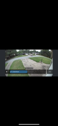 Photos of boat being stolen from my neighbor , anyone recognize the vehicle 