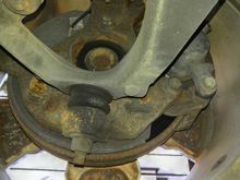 2005 GMC Sierra 1500 VHO 6.0L, I think this is the right front wheel