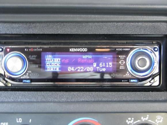 New Kenwood KAC 981 Excelon stereo with subwoofer control, USB interface ipod control and plug in, and vehicle monitoring display. very nice system for a single Din mount unit