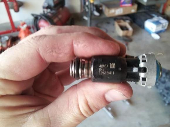 Short style flex injector