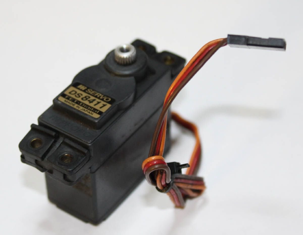 Servos for sale R/C Tech Forums