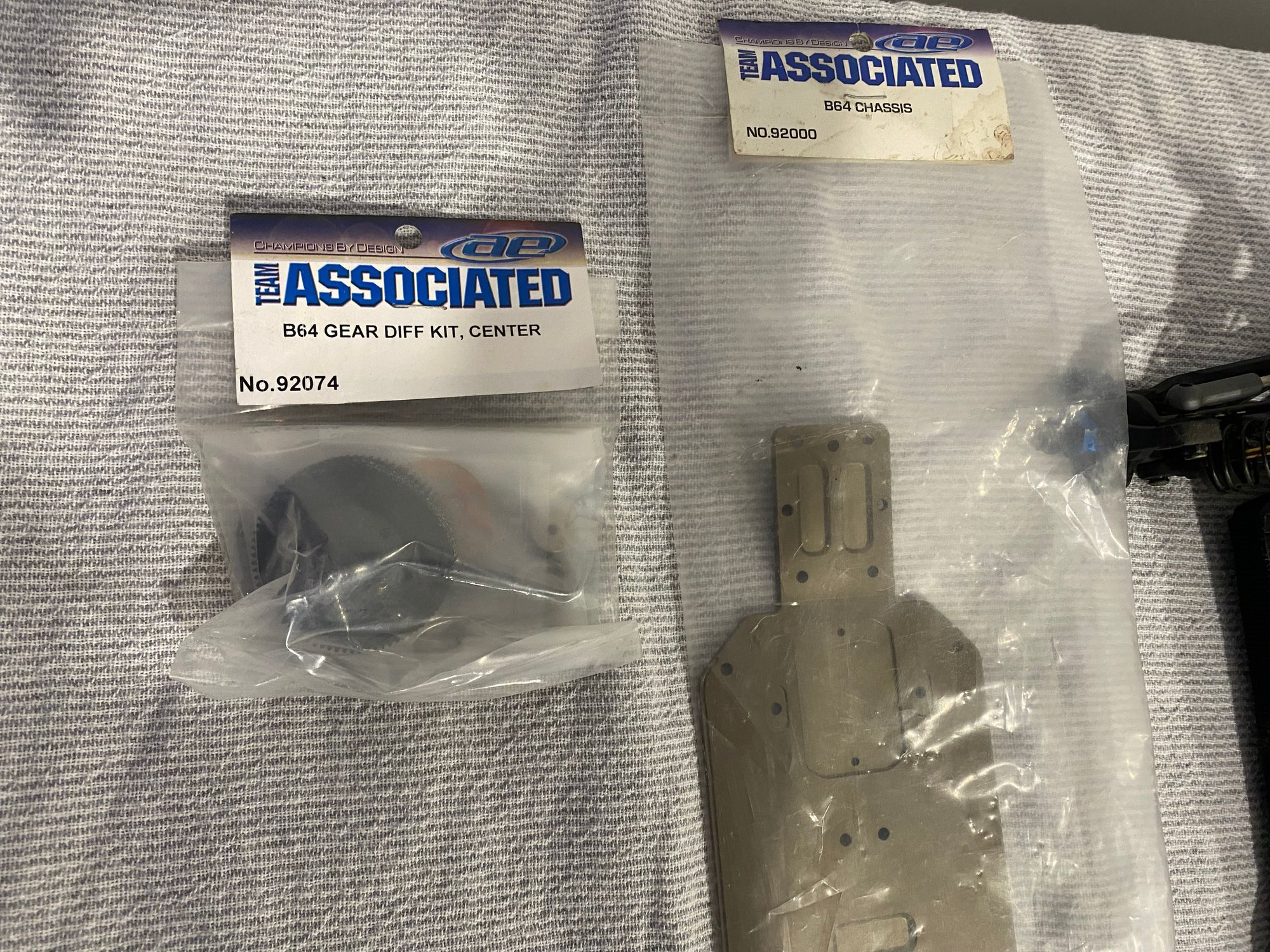 Associated B64 4WD Buggy Racing Tuning RDP In Baden-Württemberg - Foto 11