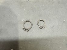 The snap ring on the right , is a 1/4” , I used a couple of those on the smaller inside cups .