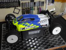 XRAY XB4