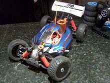 My first 1/8th Scale Buggy Hyper 7