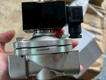 Van điện từ là dòng van với khả năng đóng mở một cách vô cùng nhanh chóng 
Thông qua lực điện từ và thường được sử dụng trong các hệ thống 
Đường ống thường đóng hoặc là mở 
Liên hệ trực tiếp với chúng tôi thông qua:
Website: https://vanbuomhanoi.com/cac-loai-van-cong-nghiep/van-dien-tu
SĐT: 0971.999.589