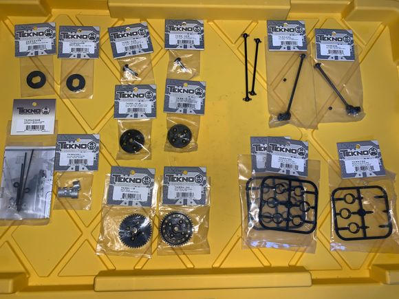 NIP Tekno parts