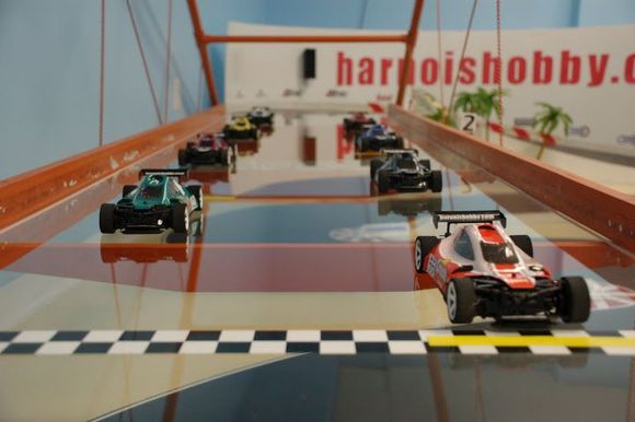 Grid8