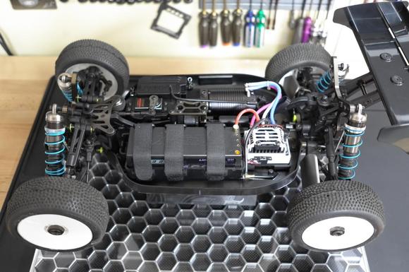 Kyosho MP9 TKI3