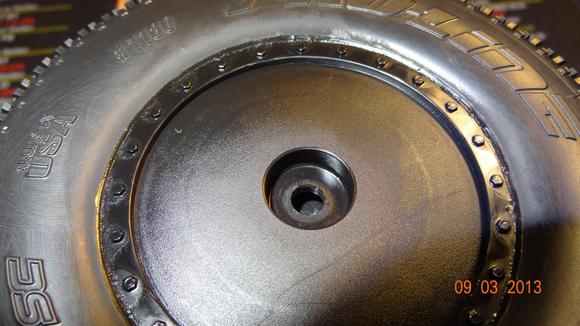 Now thats how to glue a tire