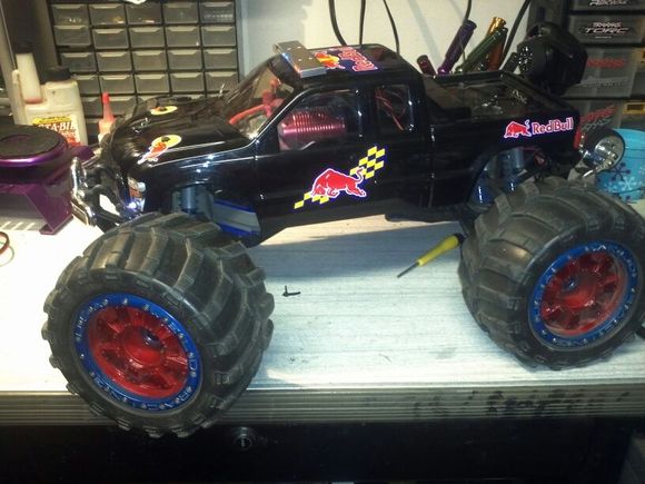 my madbull emaxx waterproof brushless