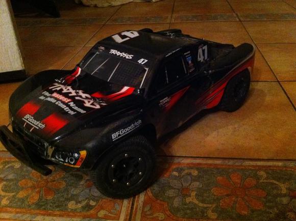 Slash 4x4