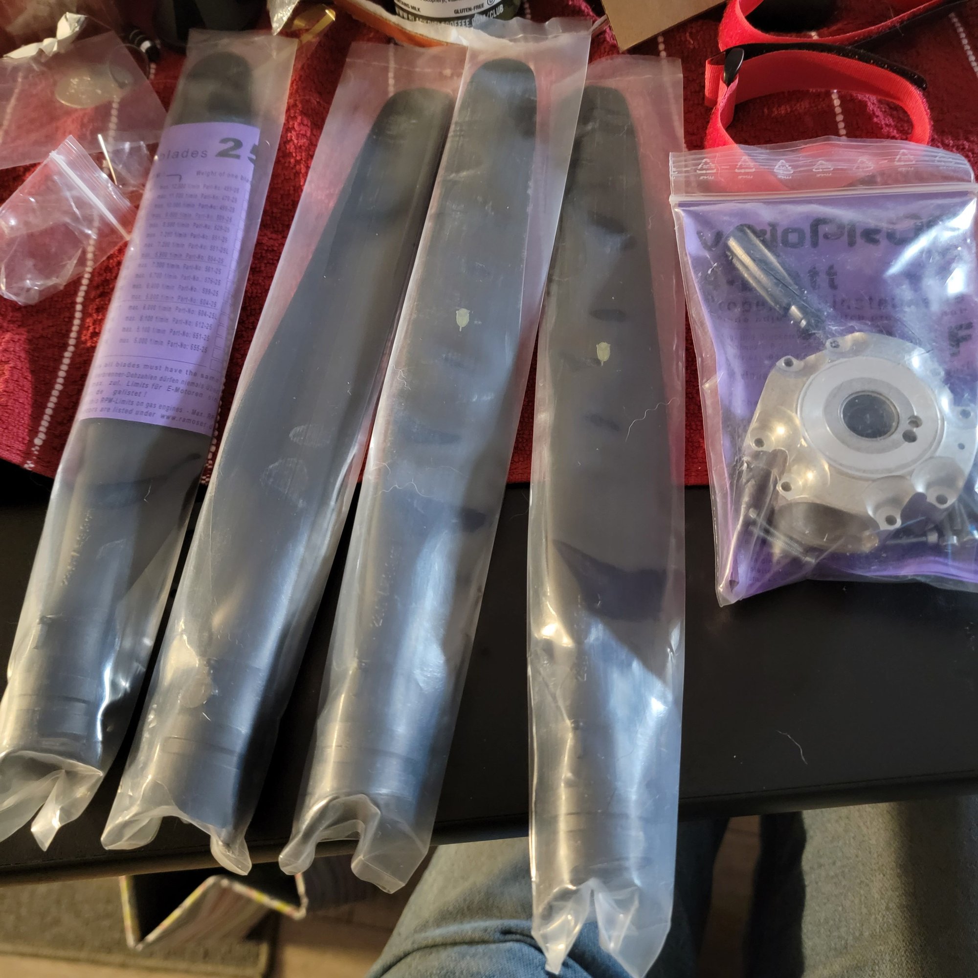 CARF P51 Voodoo RENO Racer powererd by a KOLM 230 3cyl. inline - Page 2 ...