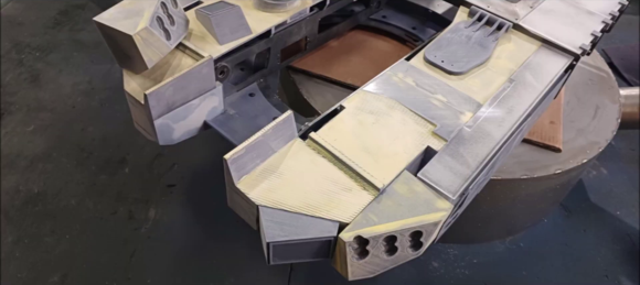 Installation of turret front radar and smoke bomb launcher