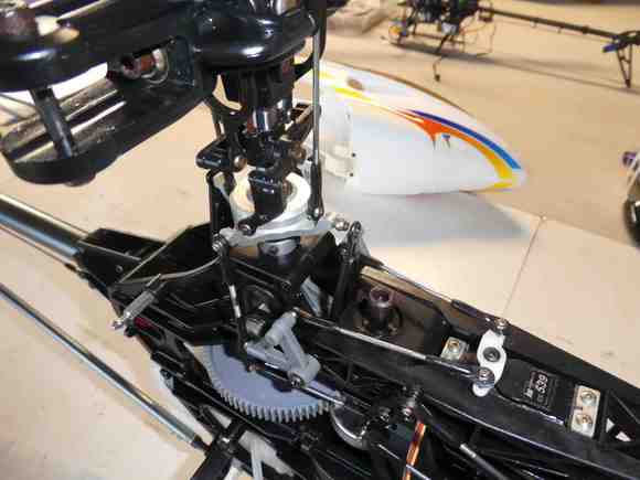 Broken ball link on front control arm.