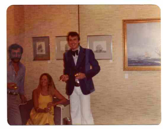 My first ever art show opening,  wearing my Singer stiched bells 40cm at the bottom. LOL. Year was "77".
