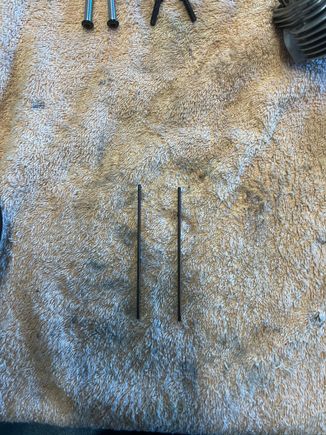 Right side rods didn't suffer the same fate