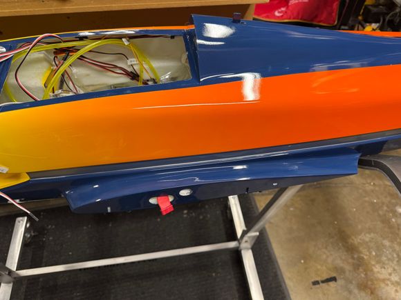 Wing mounting clips are on the bottom now.