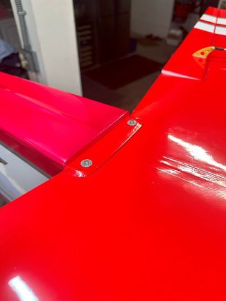 This is the basic wing mounting plate.  It is OK to use but not as cool as the fairing mount.