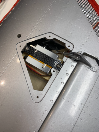 Right Servo (View 2)