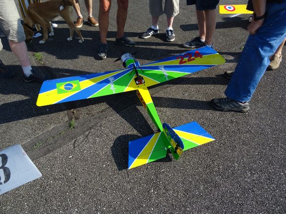 If you like this man's model you should have seen his girlfriend!