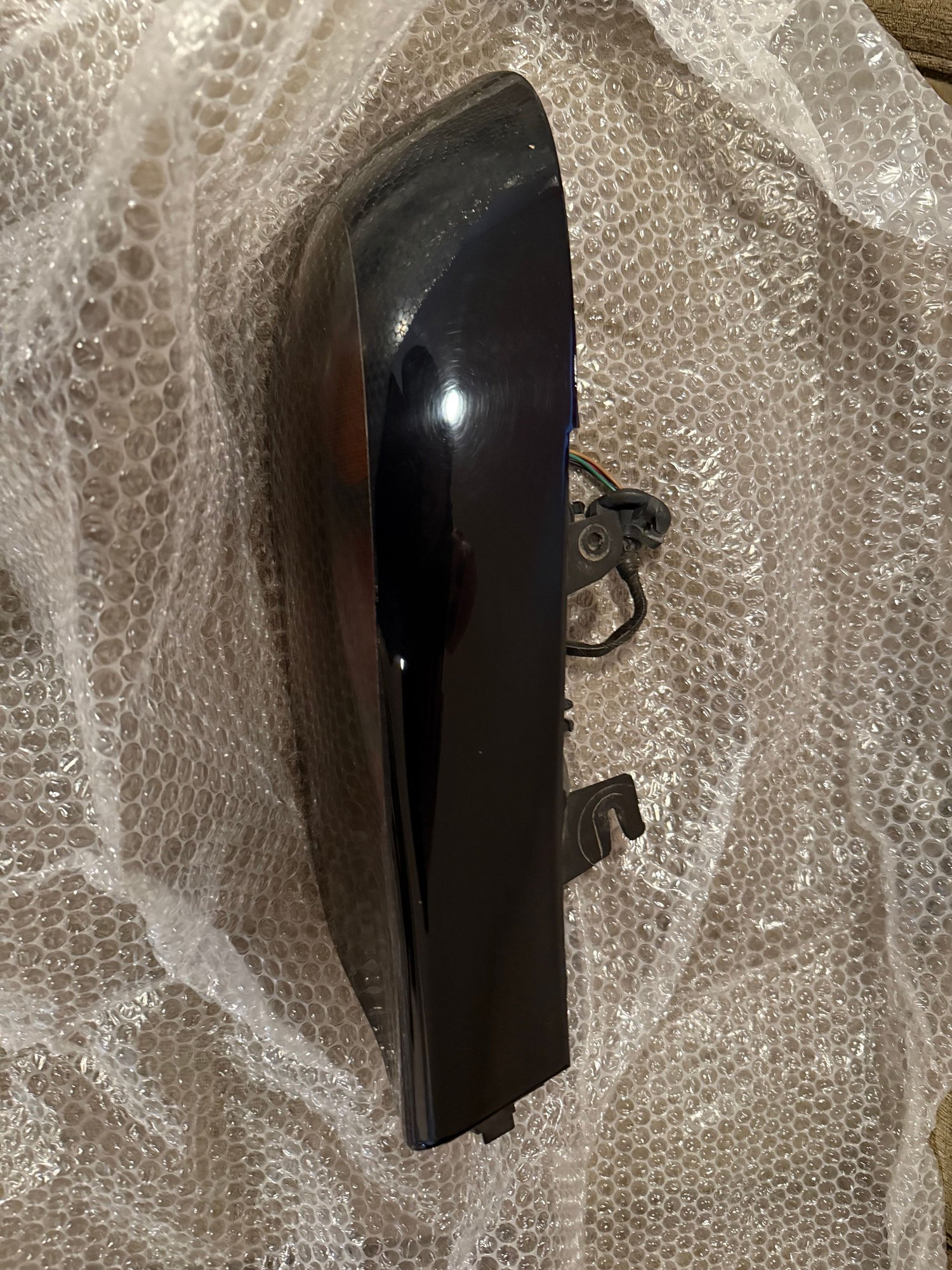 Exterior Body Parts - 99spec TAIL LIGHT LEFT SIDE/ Center tail light - Used - 1993 to 2002 Mazda RX-7 - Sparta, NJ 07871, United States