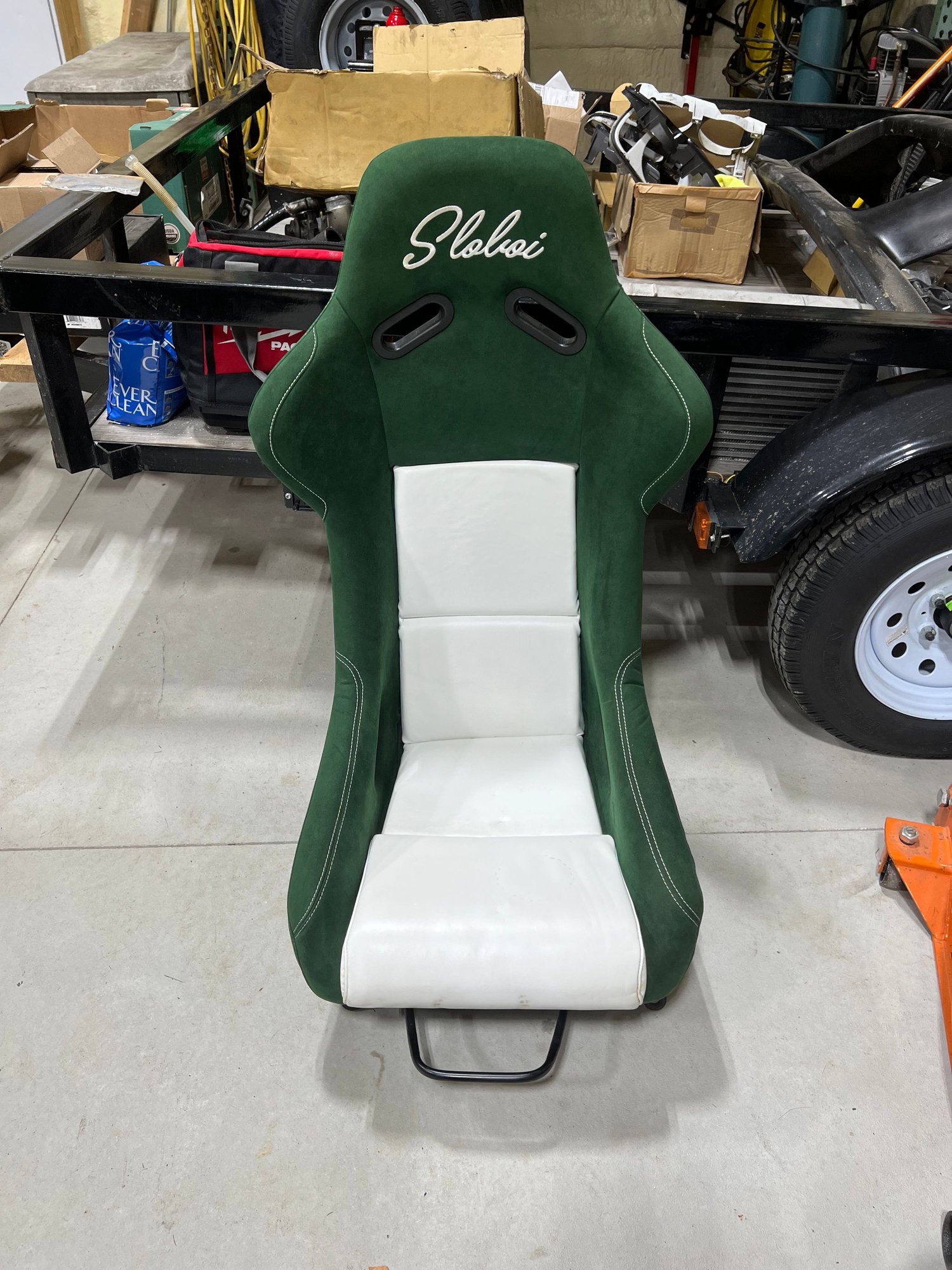 Interior/Upholstery - Custom NW Crafted Hand Crafted Carbon Fixed Back - Used - All Years Any Make All Models - Howell, MI 48843, United States