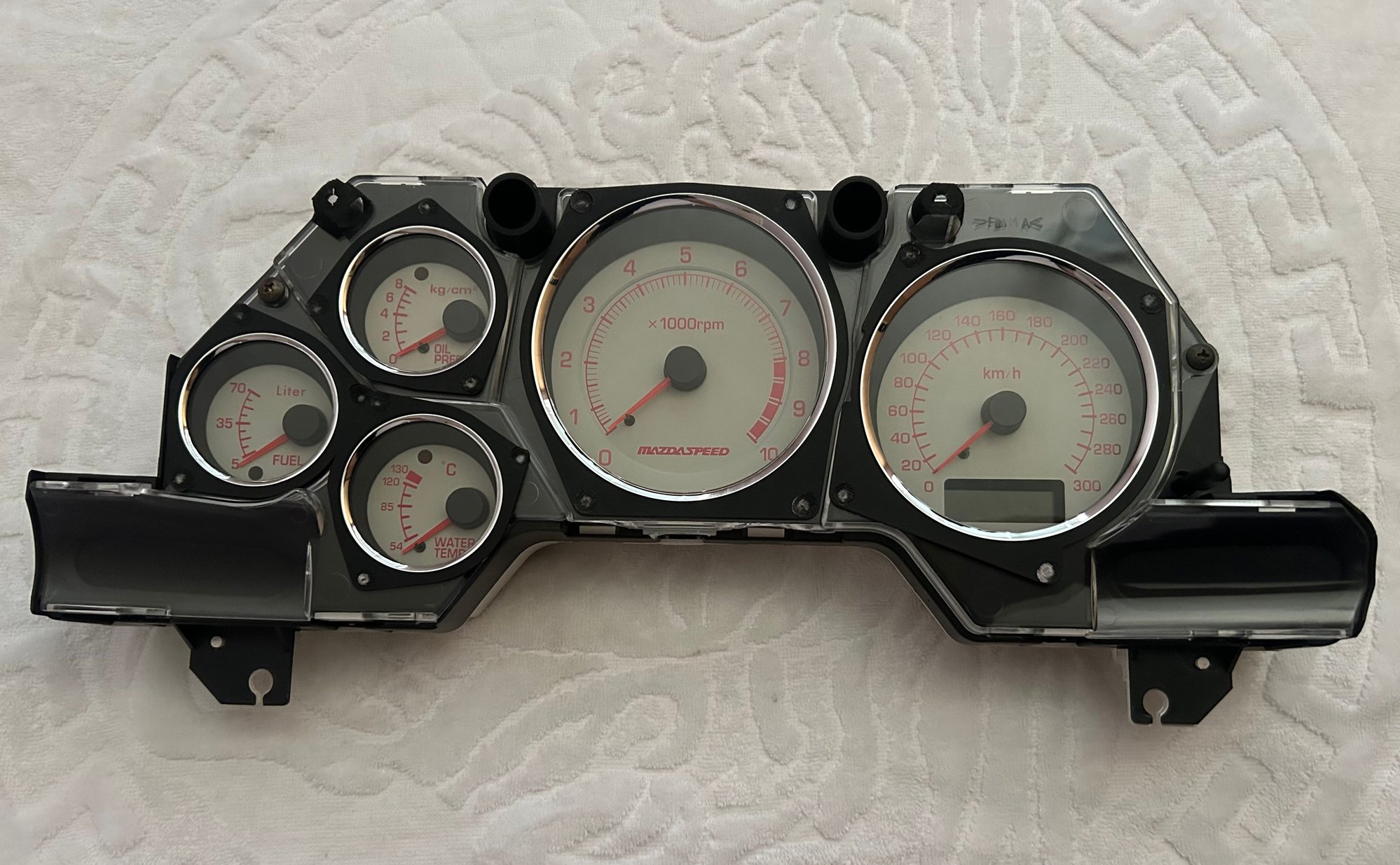 Interior/Upholstery - Mazdaspeed White Faced Instrument Cluster - Used - 1992 to 1998 Mazda RX-7 - London HA27DY, United Kingdom