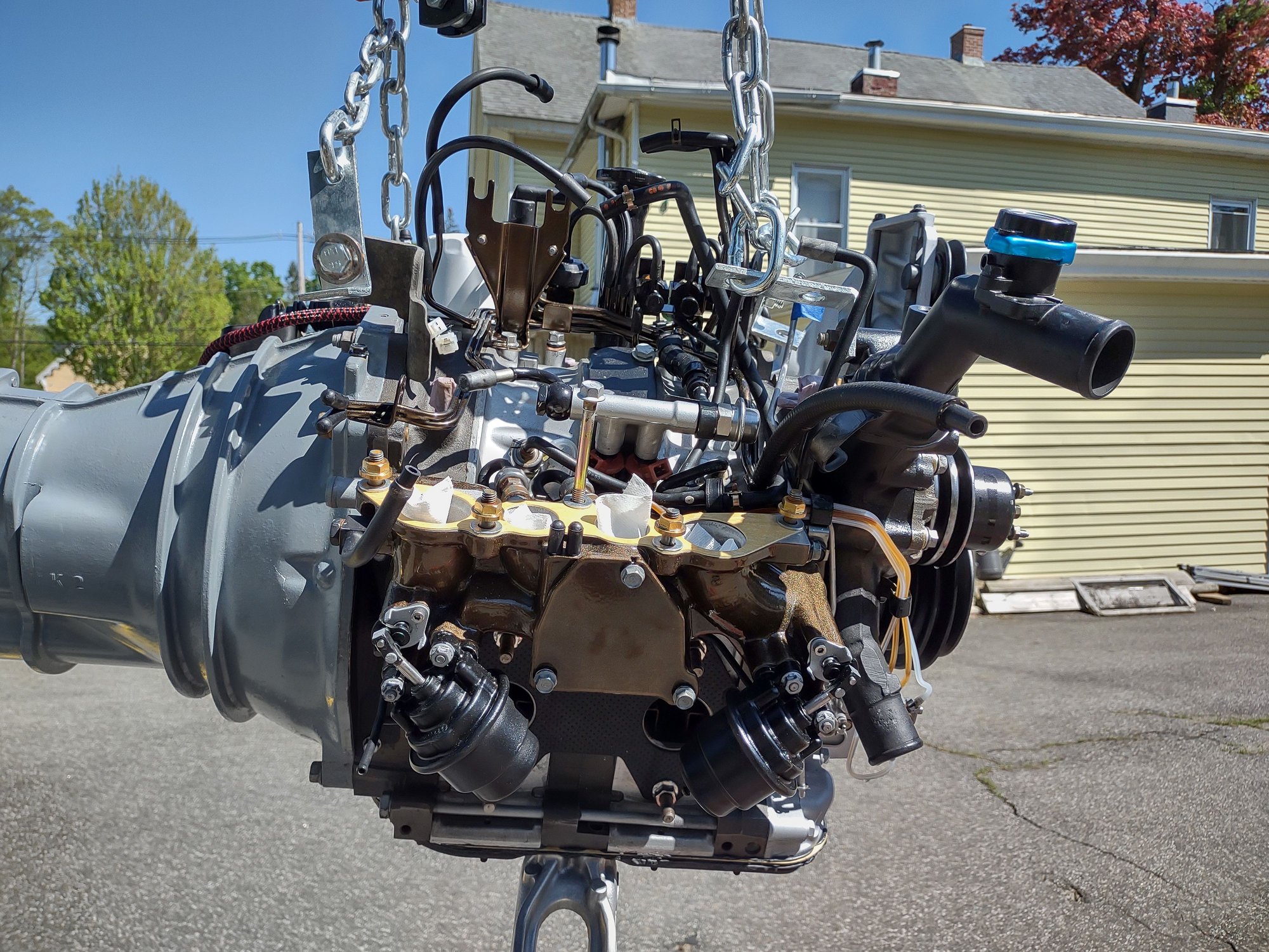 Do not use paper towels to block the intake ports!