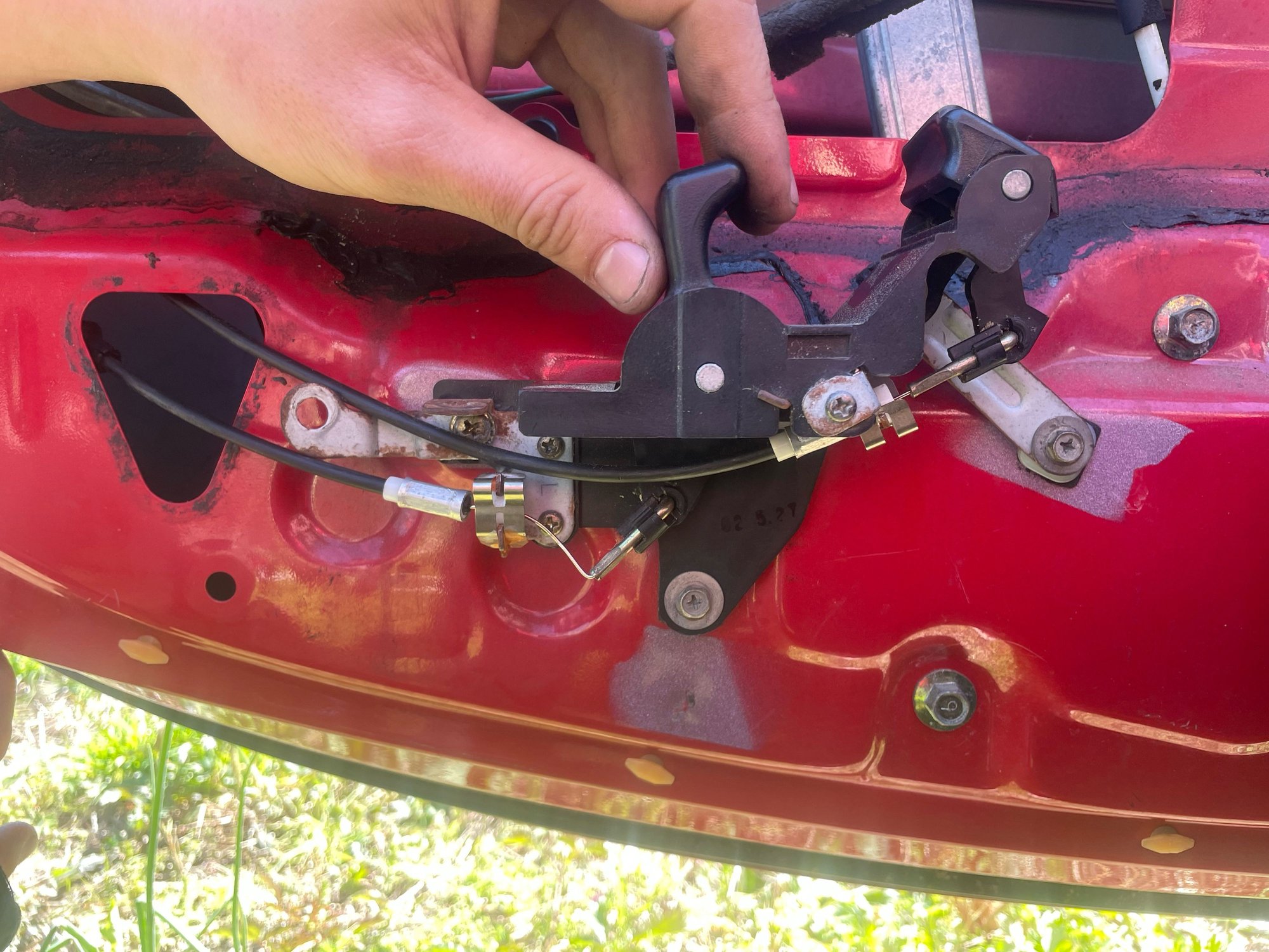 Interior/Upholstery - Passanger door lock metal pulling thing - Used - 0  All Models - Snellville, GA 30078, United States